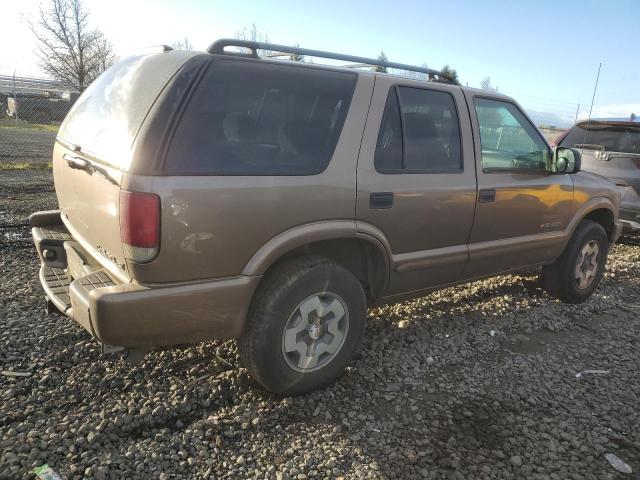 1GNDT13W52K237936 - 2002 CHEVROLET BLAZER BROWN photo 3