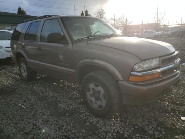 1GNDT13W52K237936 - 2002 CHEVROLET BLAZER BROWN photo 4