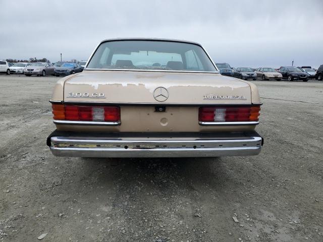 WDBABJ3A1FA223665 - 1985 MERCEDES-BENZ 300 CD TAN photo 6