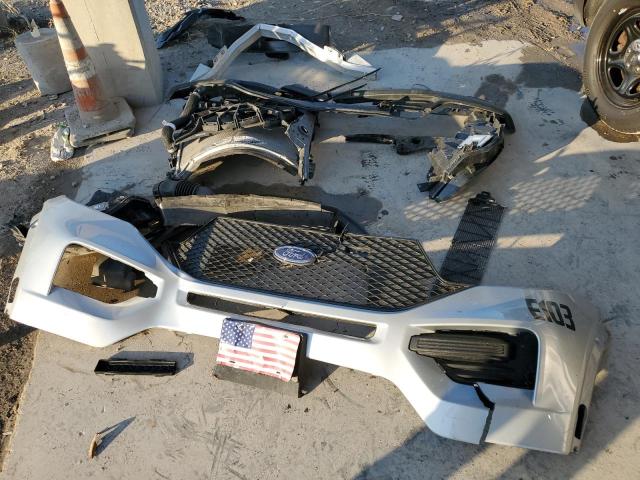 1FM5K8AB6NGA40768 - 2022 FORD EXPLORER POLICE INTERCEPTOR Արծաթագույն լուսանկար 13