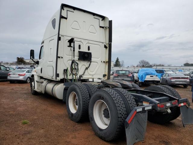 3AKJGLDRXKSKM9799 - 2019 FREIGHTLINER CASCADIA 1 WHITE photo 3