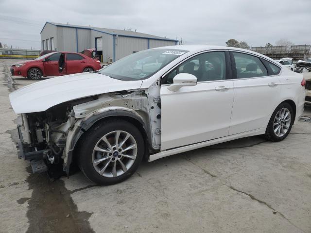 2017 FORD FUSION SE, 