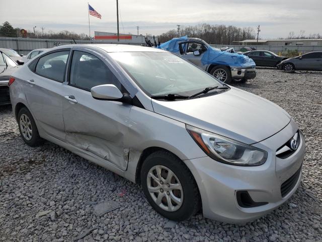 KMHCT4AE7DU476438 - 2013 HYUNDAI ACCENT GLS SILVER photo 4