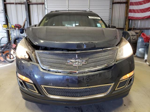 1GNKRJKD0DJ104452 - 2013 CHEVROLET TRAVERSE LT BLUE photo 5