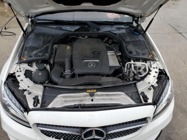 WDDWJ4JB1JF661166 - 2018 MERCEDES-BENZ C 300 TWO TONE photo 11