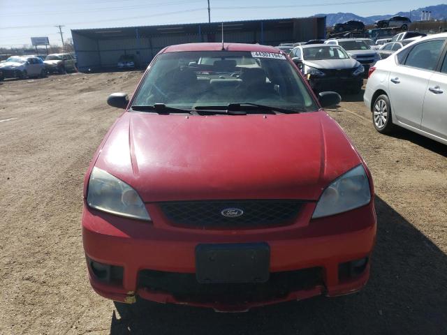 1FAHP34NX7W194751 - 2007 FORD FOCUS ZX4 RED photo 5