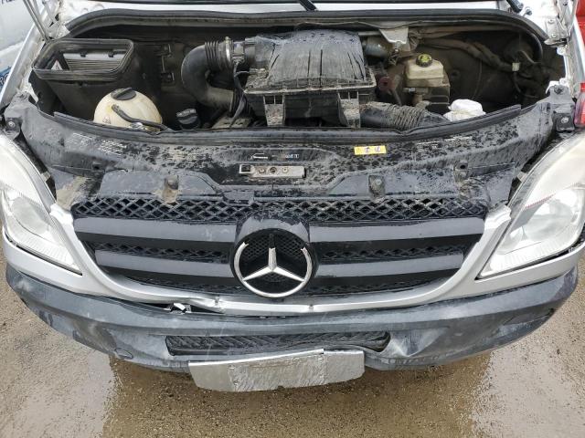 WDZPE8CC0C5690599 - 2012 MERCEDES-BENZ SPRINTER 2500 GRAY photo 12