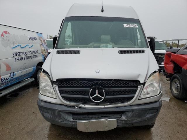 WDZPE8CC0C5690599 - 2012 MERCEDES-BENZ SPRINTER 2500 GRAY photo 5