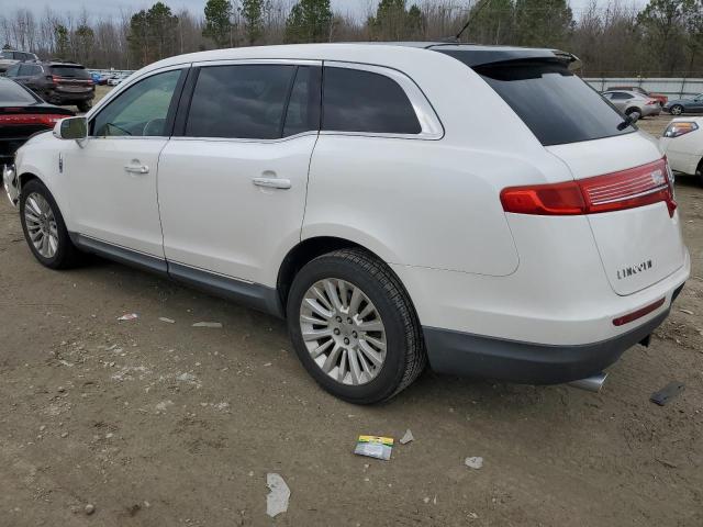 2LMHJ5FR3BBJ51970 - 2011 LINCOLN MKT WHITE photo 2