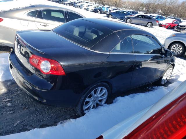 WVWFW7AH5BV005447 - 2011 VOLKSWAGEN EOS LUX 黑色 照片 3