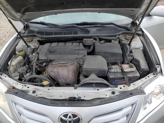 4T1BF3EK5BU697126 - 2011 TOYOTA CAMRY BASE SILVER photo 11