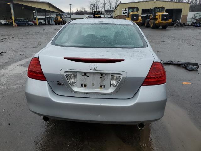 1HGCM668X7A077420 - 2007 HONDA ACCORD EX SILVER photo 6