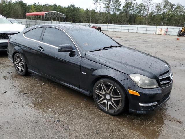 WDDGJ4HB2CF804963 - 2012 MERCEDES-BENZ C 250 BLACK photo 4