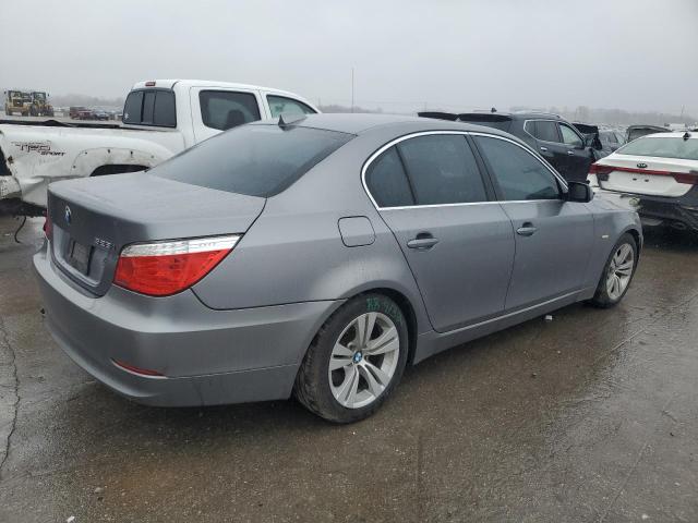 WBANU5C53AC126509 - 2010 BMW 528 I GRAY photo 3