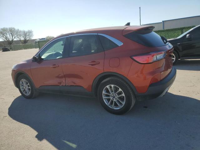 1FMCU0G69LUA37746 - 2020 FORD ESCAPE SE ORANGE photo 2