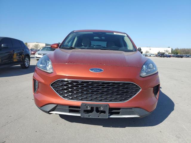 1FMCU0G69LUA37746 - 2020 FORD ESCAPE SE ORANGE photo 5