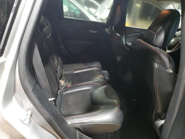 1C4PJMBS2FW500796 - 2015 JEEP CHEROKEE TRAILHAWK SILVER photo 11