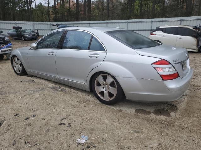 WDDNG71X97A030257 - 2007 MERCEDES-BENZ S 550 SILVER photo 2