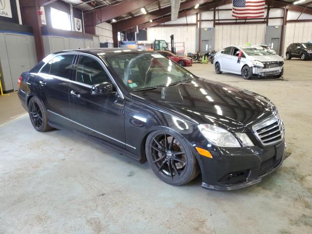 WDDHF9AB3BA280604 - 2011 MERCEDES-BENZ E 550 4MATIC BLACK photo 4