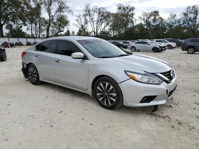 1N4AL3AP6GC267795 - 2016 NISSAN ALTIMA 2.5 SILVER photo 4