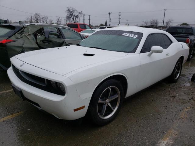 2B3CJ4DVXAH110382 - 2010 DODGE CHALLENGER SE WHITE photo 1