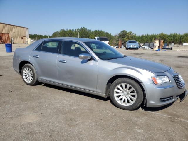 2C3CCAAG0EH235737 - 2014 CHRYSLER 300 SILVER photo 4