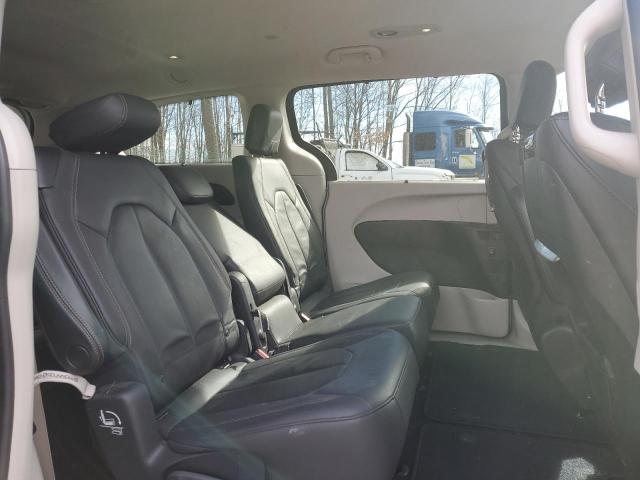 2C4RC1EGXHR778592 - 2017 CHRYSLER PACIFICA TOURING L PLUS GRAY photo 11