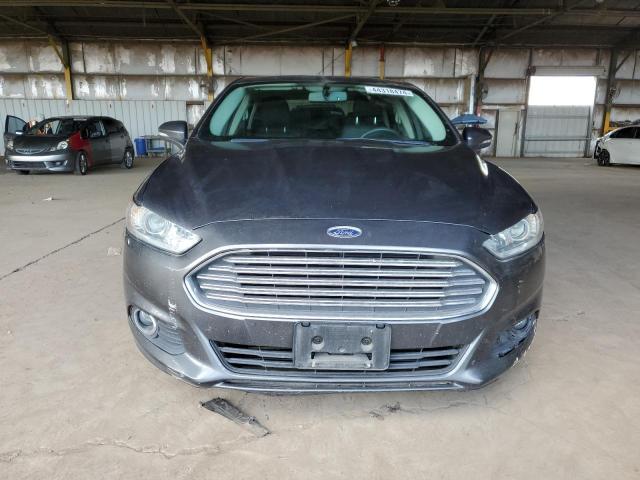 3FA6P0T97GR232742 - 2016 FORD FUSION SE GRAY photo 5