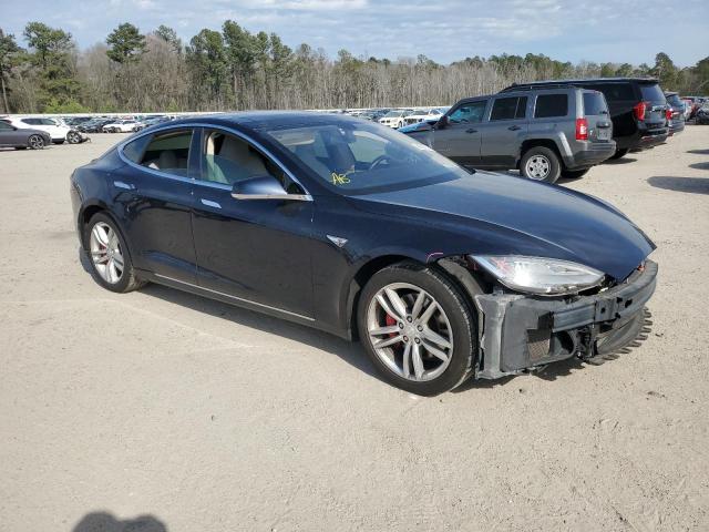 5YJSA1H15EFP35963 - 2014 TESLA MODEL S BLUE photo 4