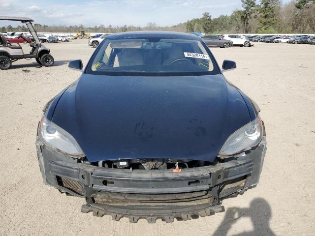 5YJSA1H15EFP35963 - 2014 TESLA MODEL S ლურჯი ფოტო 5