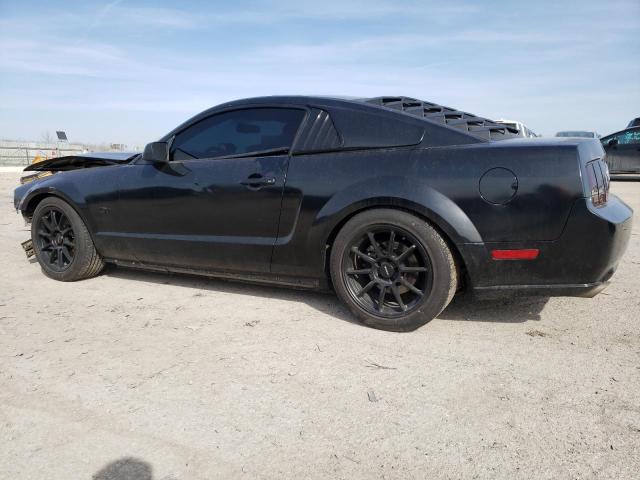 1ZVFT82H955103296 - 2005 FORD MUSTANG GT BLACK photo 2