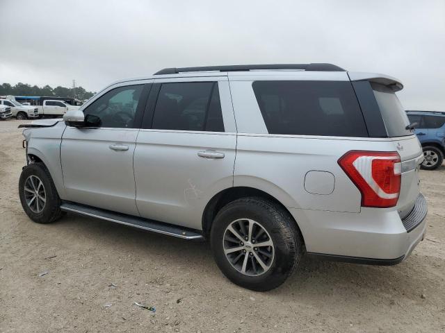 1FMJU1HT4JEA28204 - 2018 FORD EXPEDITION XLT SILVER photo 2