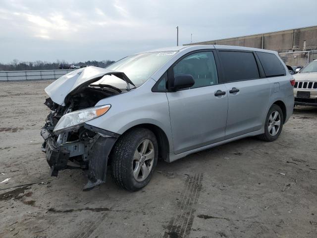 5TDZZ3DC6LS021245 - 2020 TOYOTA SIENNA L SILVER photo 1