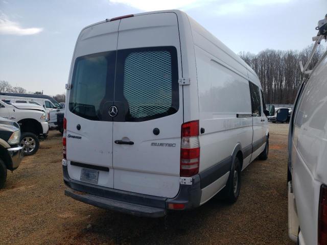 WD3PE8CC8D5795189 - 2013 MERCEDES-BENZ SPRINTER 2500 WHITE photo 4