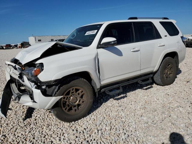 2022 TOYOTA 4RUNNER SR5/SR5 PREMIUM, 