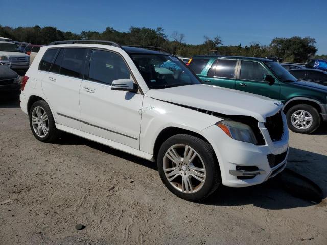 WDCGG5HB5EG327581 - 2014 MERCEDES-BENZ GLK 350 WHITE photo 4