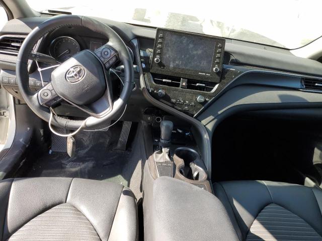 4T1S11AK5PU739231 - 2023 TOYOTA CAMRY SE NIGHT SHADE WHITE photo 8