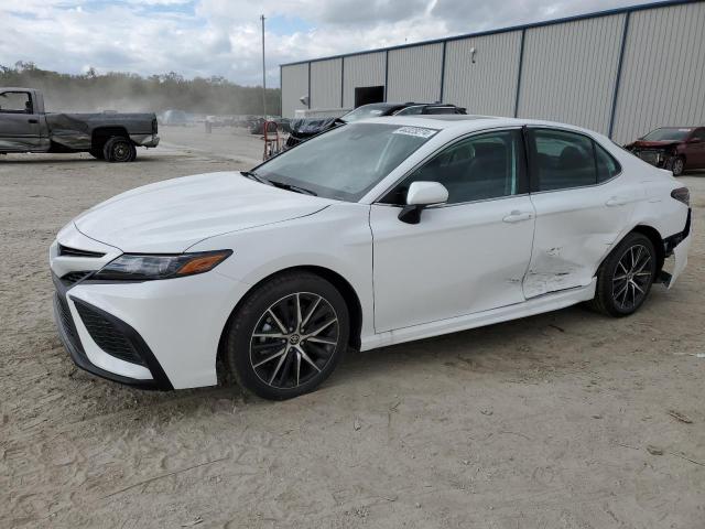 4T1T11AK9RU896901 - 2024 TOYOTA CAMRY SE NIGHT SHADE WHITE photo 1