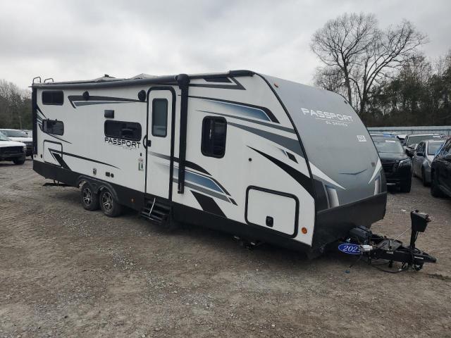 4YDT26820MK417433 - 2021 KEYSTONE PASSPORT WHITE photo 1