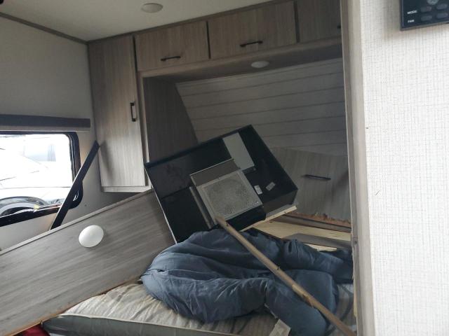 4YDT26820MK417433 - 2021 KEYSTONE PASSPORT WHITE photo 5