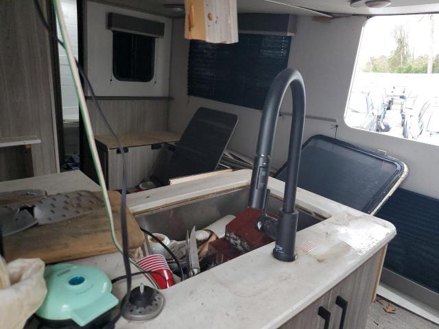 4YDT26820MK417433 - 2021 KEYSTONE PASSPORT WHITE photo 6