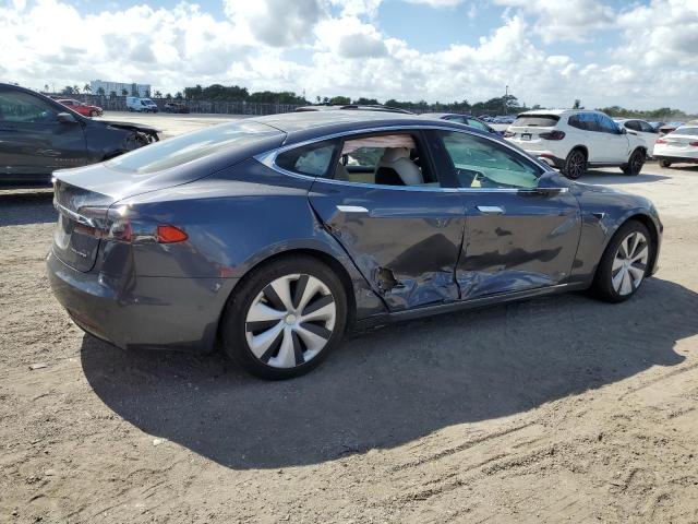 5YJSA1E20MF421679 - 2021 TESLA MODEL S GRAY photo 3