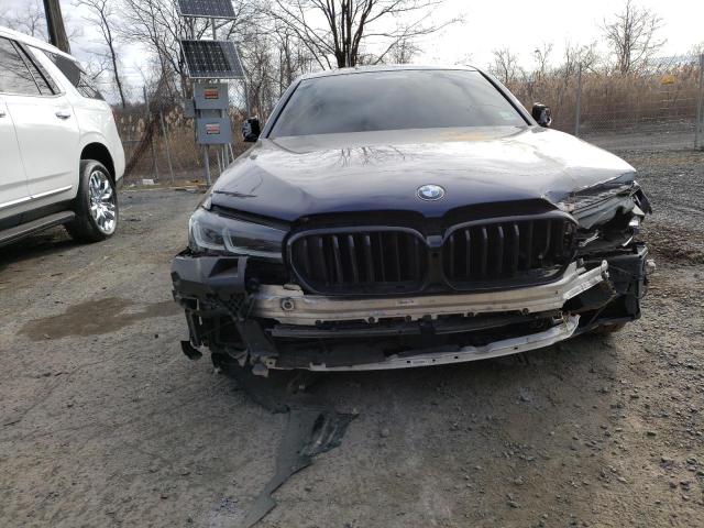 WBA13BK02NCH70646 - 2022 BMW M550XI BLUE photo 5