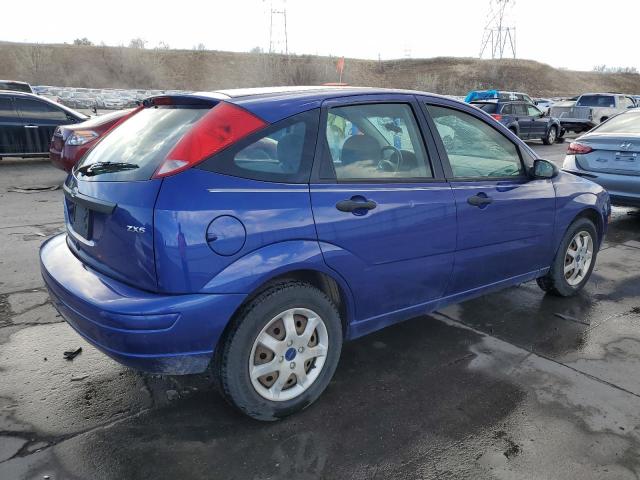 3FAHP37N15R117519 - 2005 FORD FOCUS ZX5 BLUE photo 3