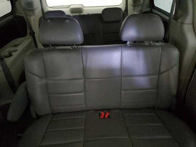 2V4RW4D16AR190383 - 2010 VOLKSWAGEN ROUTAN S WHITE photo 10