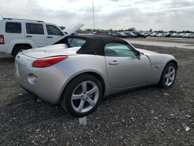 1G2MB33B66Y106753 - 2006 PONTIAC SOLSTICE SILVER photo 3