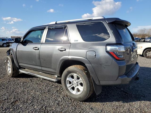 JTEBU5JR0J5532226 - 2018 TOYOTA 4RUNNER SR5/SR5 PREMIUM 灰色 照片 2