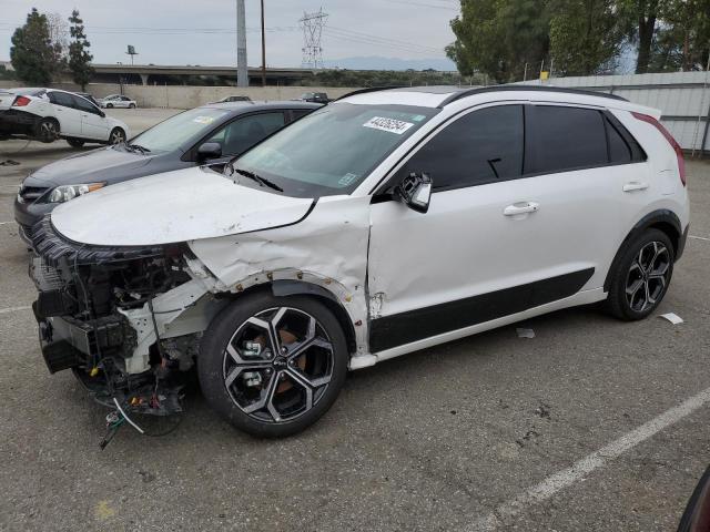 KNDCR3LE8P5076087 - 2023 KIA NIRO EX WHITE photo 1