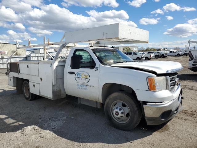 1GD312CL7CF206523 - 2012 GMC SIERRA C3500 WHITE photo 4