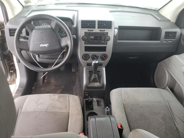 1J8FT47W07D370573 - 2007 JEEP COMPASS SILVER photo 8